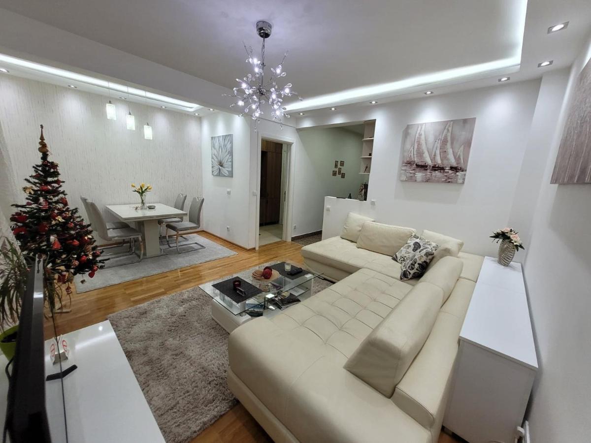 Apartment Joy Белград Екстер'єр фото