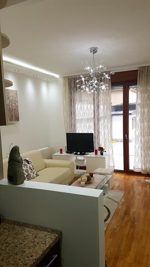 Apartment Joy Белград Екстер'єр фото